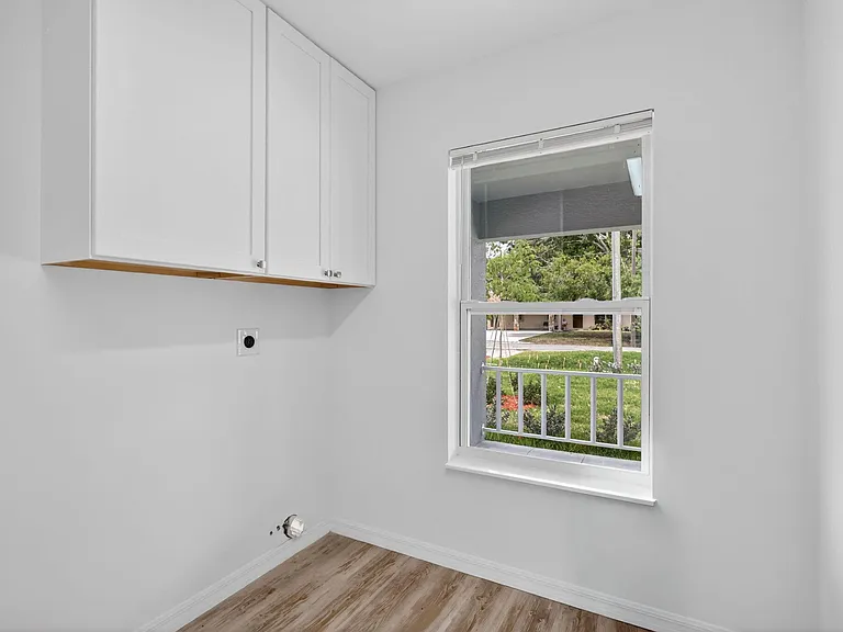 2206 S 34th St — Photo 21