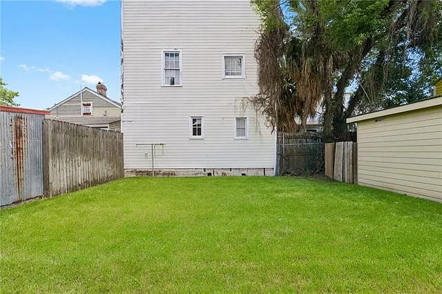 2515 Laurel St — Photo 27