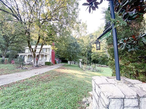 4th image of 4200 Brown Gap Rd