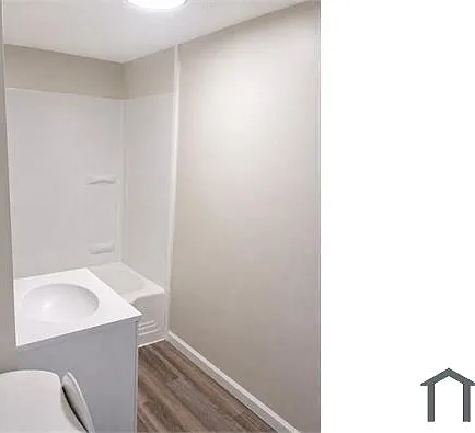 3 bed, 1261 sqft, $1,440 — Photo 2