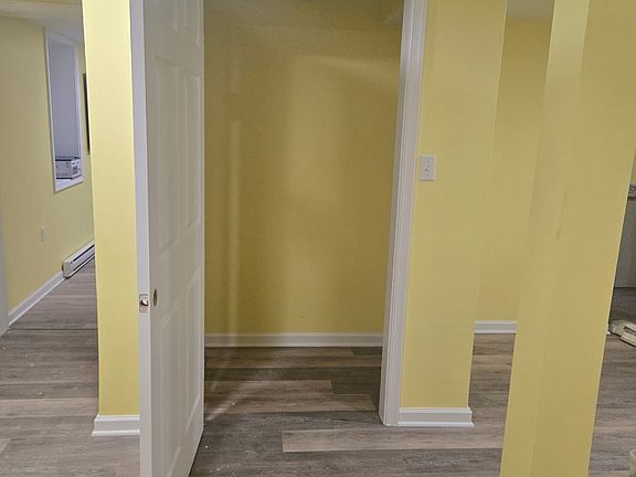 5th image of 254 Columbia St #1