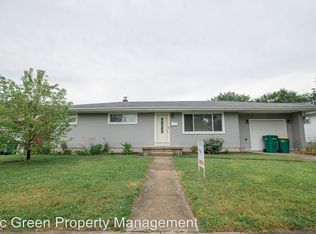 1237 Kneisly Dr, Fairborn, OH 45324