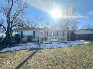 218 E Delaware St, Windfall, IN 46076