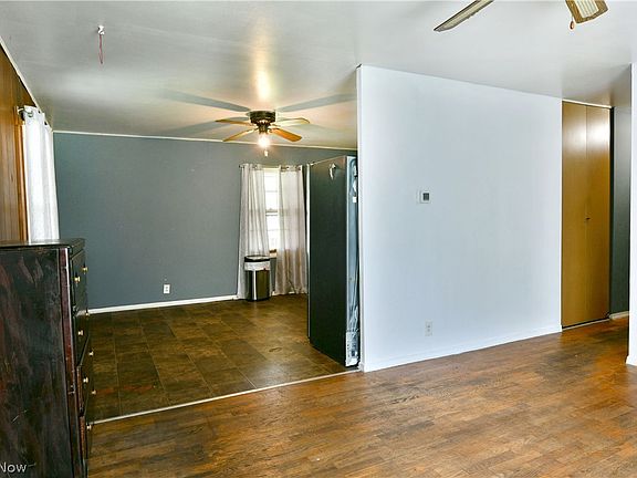 3rd image of 1833 Cleveland St