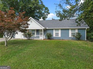 24 Green Acre Ln, Cartersville, GA 30121