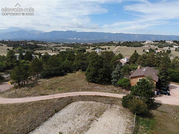 2nd image of 1620 Pleier Dr