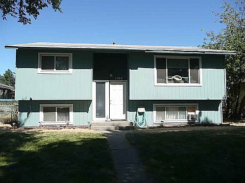 1st image of 1707 E Lacrosse Ave
