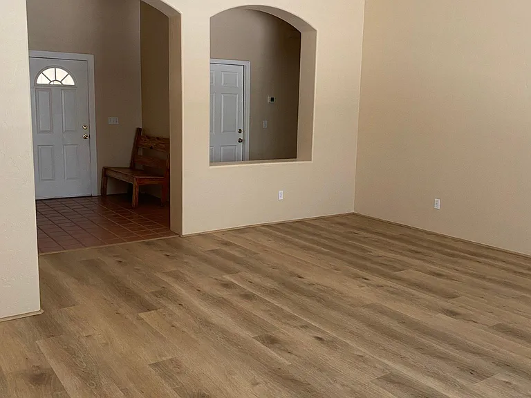 3041 E Loretta Dr — Photo 10