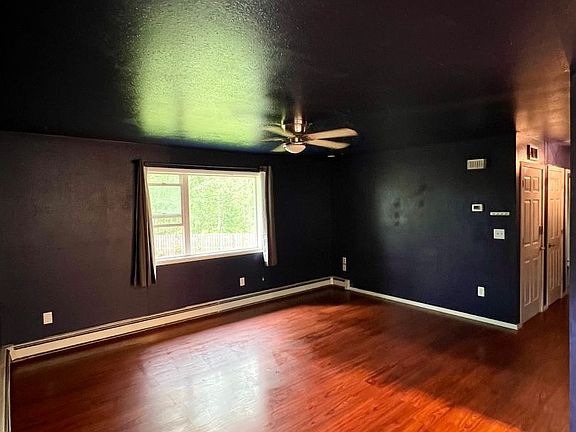 3rd image of 336 Kit Blvd