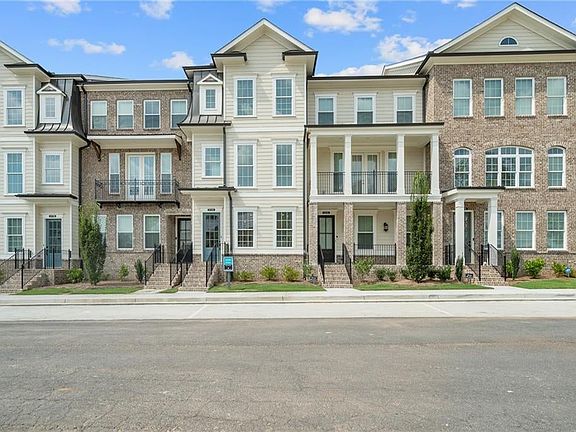 Welcome to the Garrison at Evanshire. Not actual home. Photo of previously built Garrison floorplan.