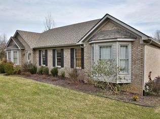 3904 Chasewood Dr, Crestwood, KY 40014