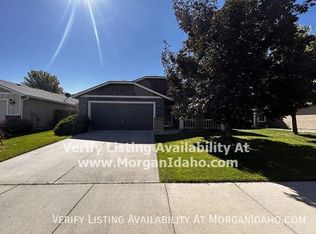 1723 W Bayeux Dr, Meridian, ID 83642