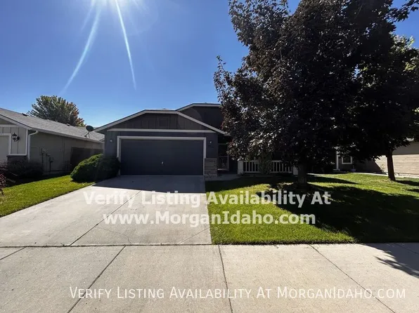 1723 W Bayeux Dr, Meridian, ID 83642
