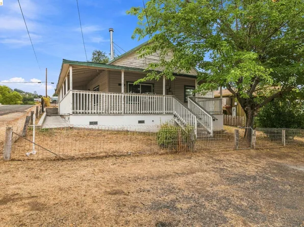 18495 Oak St, Tuolumne, CA 95379