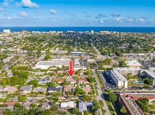 613 SE 8th Ave, Deerfield Beach, FL 33441