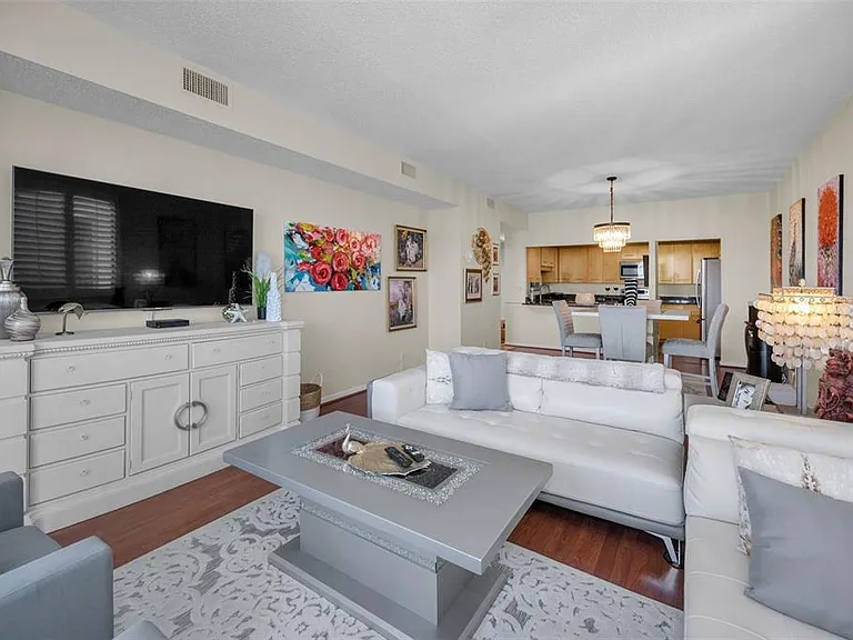 8 Belleview Blvd #601 — Photo 15