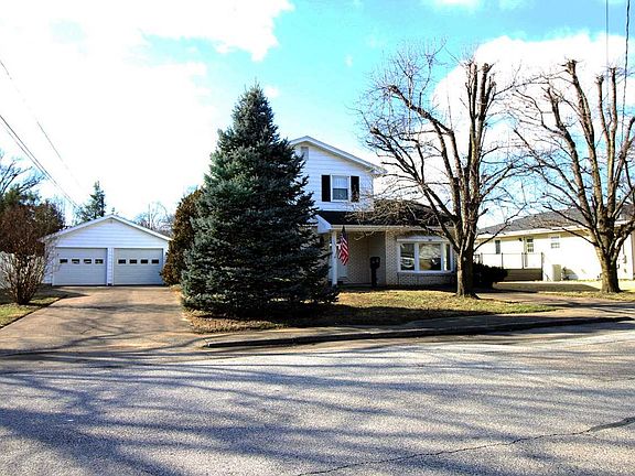 2nd image of 102 N Fairlawn Ave