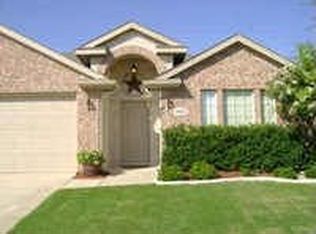 2002 Rushing Creek Dr, Heartland, TX 75126