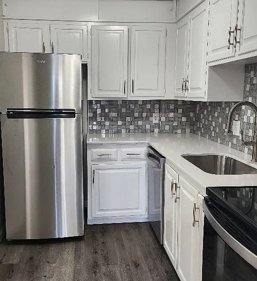 4811 Chicago St #4B — Photo 3