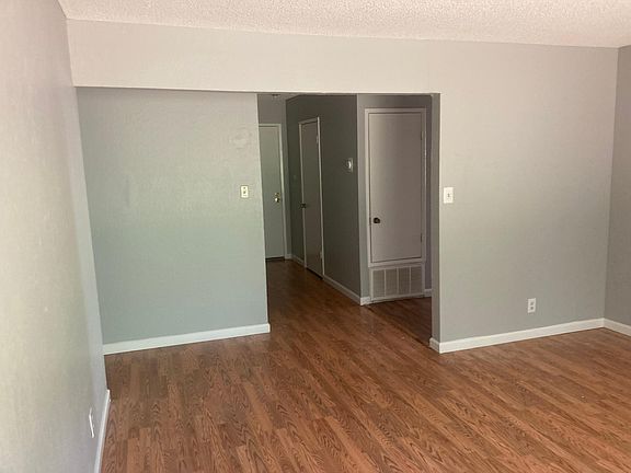 4th image of 2216 Lopez Dr