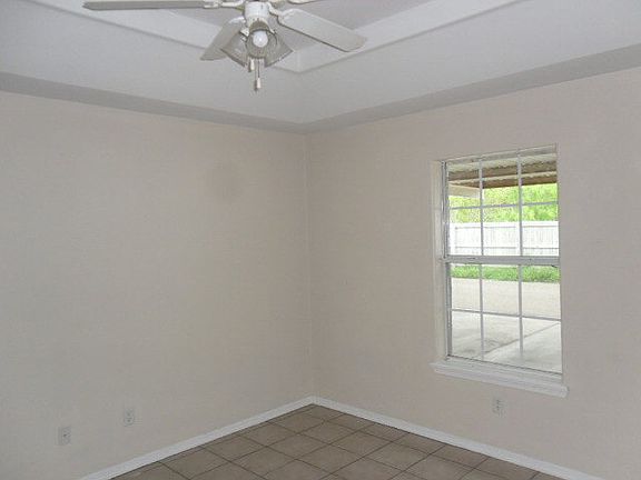 2nd image of 1500 Prosperity Dr