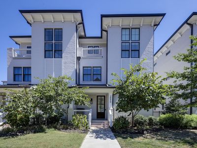 2090 12th Ave S, Nashville, TN, 37204