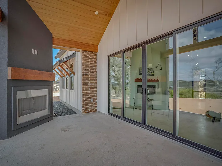 585 N Scenic Hills Ct — Photo 11