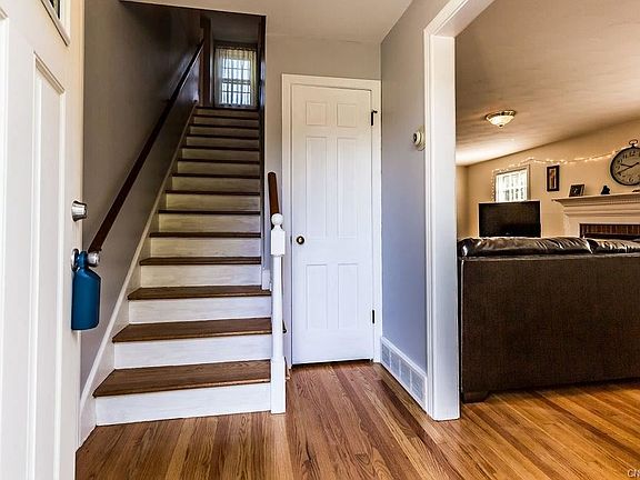 5th image of 114 Kessler Ln
