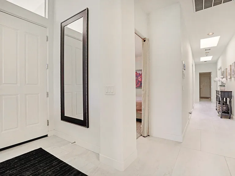 371 Indian Ridge Dr — Photo 5