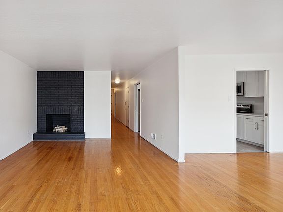 4th image of 183 Caselli Ave #183