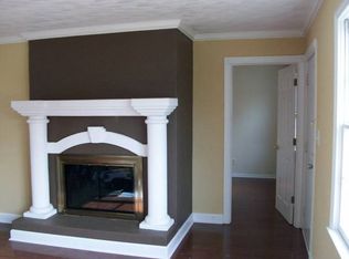 626 W Catawba Ave, Mount Holly, NC 28120