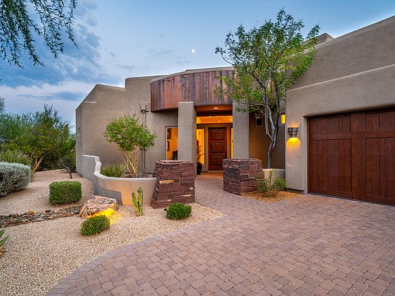 5th image of 10891 E Sutherland Way