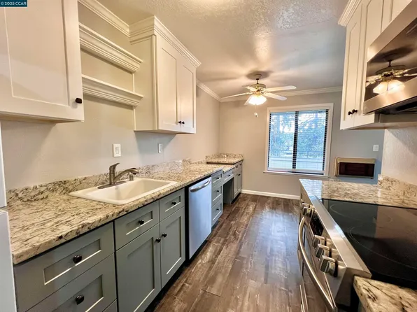 2125 Northwood Cir Unit A, Concord, CA 94520