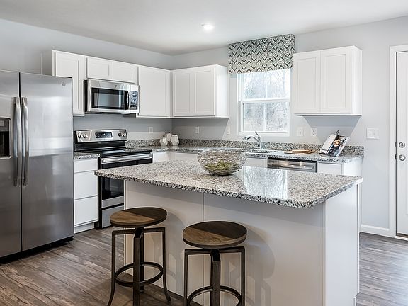 2nd image of 316 Heritage Avenue Lot #5
