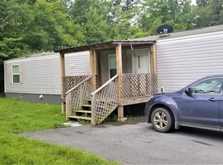 166 Oakcrest Dr, Beckley, WV 25801