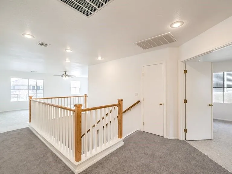9860 Ridgehaven Ave — Photo 14
