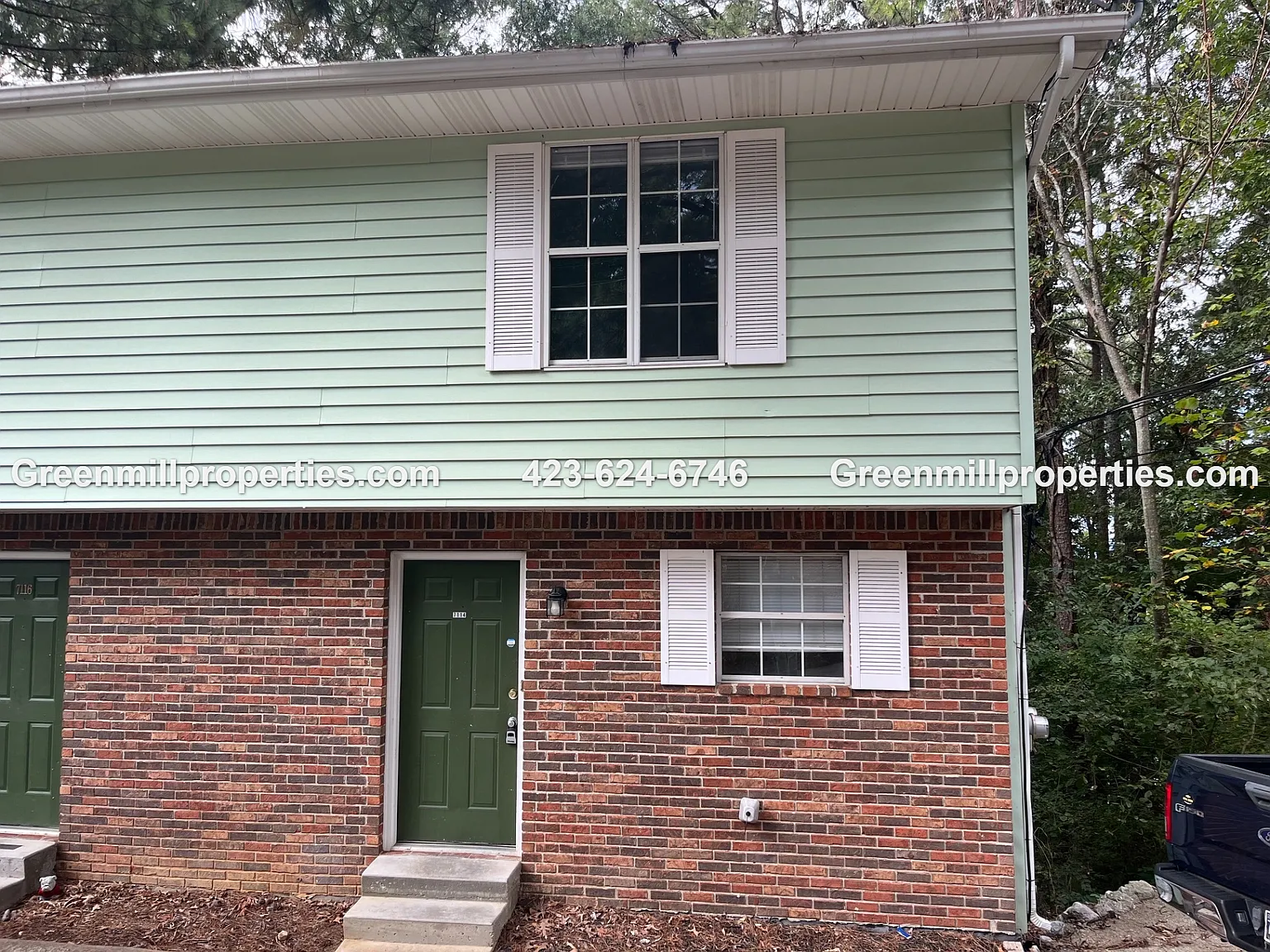 2 bed, 2952 sqft, $1,195 — Photo 1