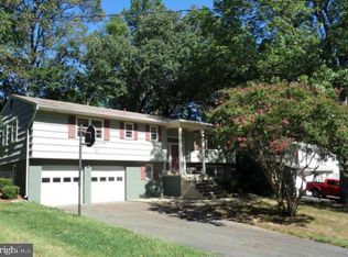 8400 Bound Brook Ln, Alexandria, VA 22309