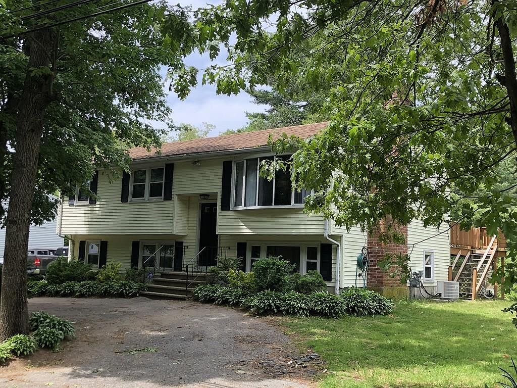 74 East St, Avon, MA 02322 Zillow