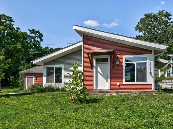 1511 E Michigan Ave, Kalamazoo, MI 49048