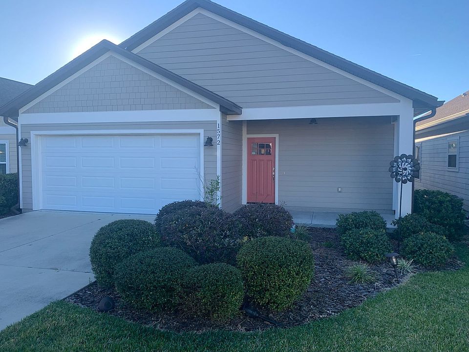 1st image of 1572 NW 120th Way