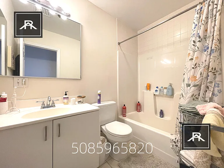 6 Davis Ave #3A — Photo 8