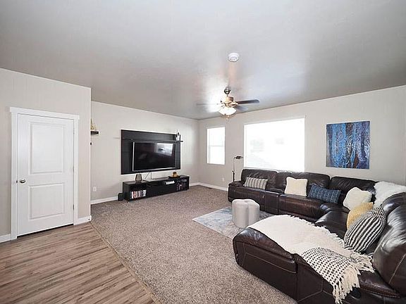 4th image of 11013 S Harvest Pointe Dr