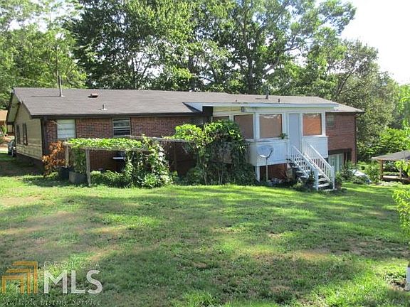 2nd image of 4803 Old Briar Trl