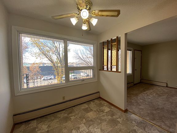 Dining area view_10242022