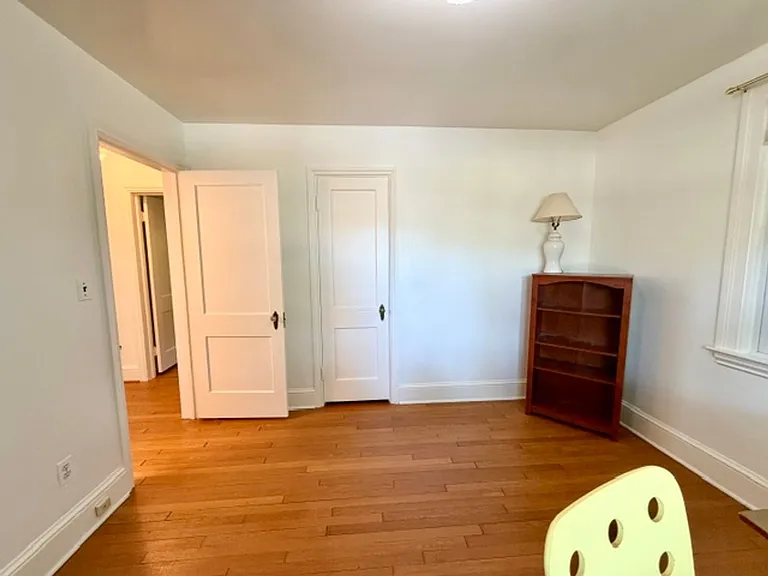 811 Forest Glen Rd — Photo 22