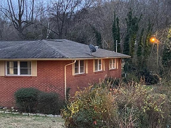 2nd image of 5106 Asheville Hwy