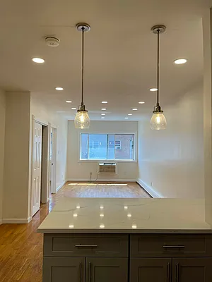 Rented by Peace of Mind Realty | media 25