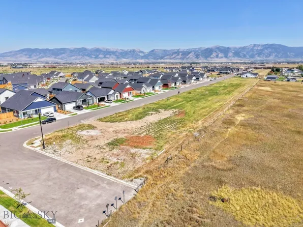 702 Spaniel Ln, Belgrade, MT 59714