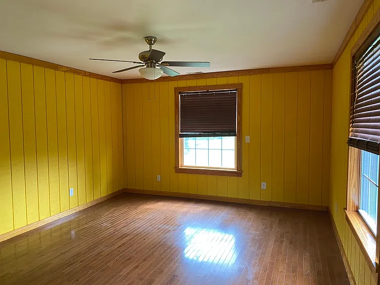 150 Lake Rd — Photo 16